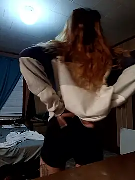 Snapshot of CxxxShorty chatting on November 26, 2025, 11:27 pm CxxxShorty online show from November 26, 2025, 11:27 pm