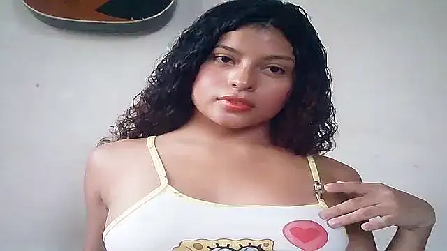 Snapshot of Lulupeach69 chatting on November 1, 2025, 7:30 pm Lulupeach69 online show from November 1, 2025, 7:30 pm