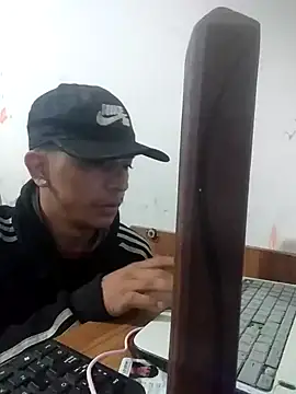 Ariihot online show from May 16, 2026, 1:04 am