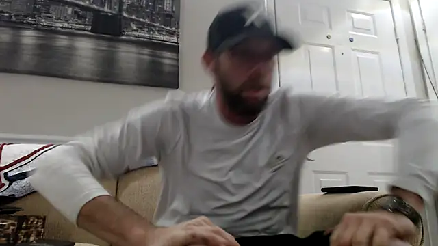 JM71325 online show from April 29, 2026, 3:32 am