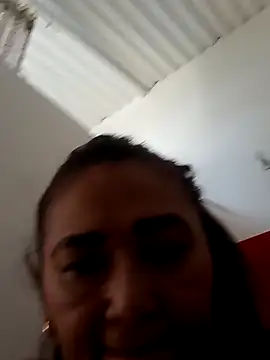 Snapshot of linda_luna29 chatting on November 2, 2025, 4:23 pm linda luna29 online show from November 2, 2025, 4:23 pm