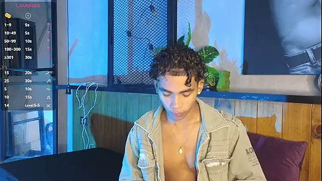 AlanCutee online show from March 24, 2026, 11:32 am