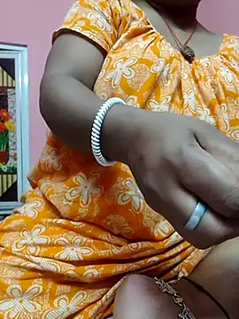 Snapshot of Cute-Swewty chatting on June 26, 2026, 3:07 pm Cute-Swewty online show from June 26, 2026, 3:07 pm