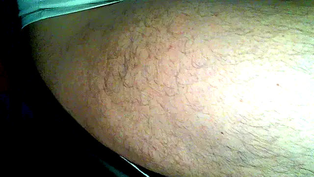 Snapshot of TobyDick13 chatting on May 18, 2026, 4:40 am TobyDick13 online show from May 18, 2026, 4:40 am