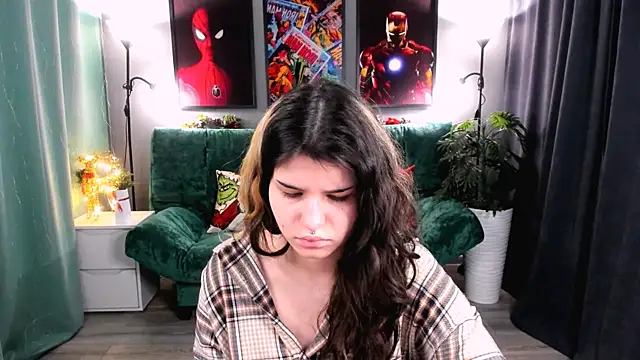 AnoraDark online show from January 14, 2026, 6:44 pm