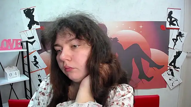 Snapshot of NeonilaLisova chatting on December 5, 2025, 6:12 am NeonilaLisova online show from December 5, 2025, 6:12 am