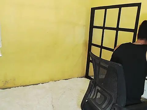 Snapshot of Hunky_paul chatting on October 29, 2025, 8:02 am Hunky paul online show from October 29, 2025, 8:02 am