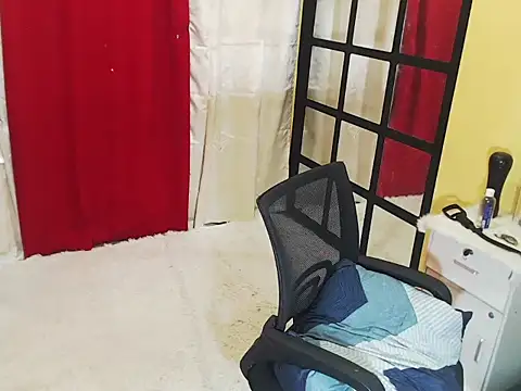 Snapshot of Hunky_paul chatting on October 11, 2025, 9:49 pm Hunky paul online show from October 11, 2025, 9:49 pm