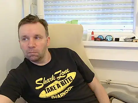 kristianss08 online show from February 9, 2026, 3:54 pm