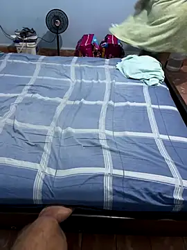 Snapshot of dulce_salado chatting on December 17, 2025, 4:17 am dulce salado online show from December 17, 2025, 4:17 am