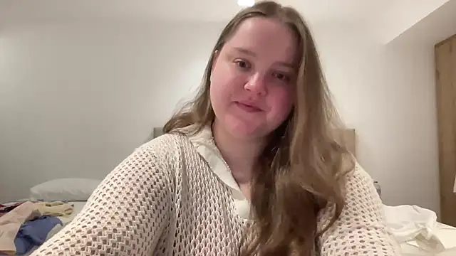 Alice898 online show from September 13, 2025, 6:19 pm