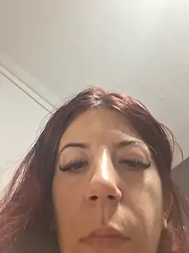 Snapshot of Anayssa_ chatting on October 16, 2025, 8:28 pm Anayssa online show from October 16, 2025, 8:28 pm