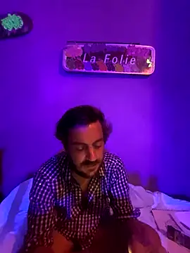 3615-ULLA online show from November 22, 2025, 5:17 am