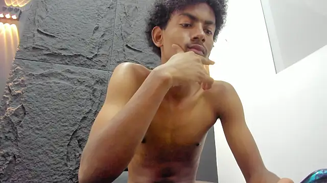 FYKMOR 1 online show from March 10, 2026, 7:51 pm