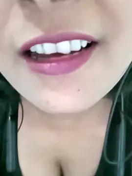 Queen Kushi4 online show from February 11, 2026, 12:38 pm