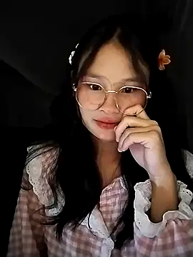 Snapshot of saronla_03 chatting on September 19, 2025, 3:27 pm saronla 03 online show from September 19, 2025, 3:27 pm