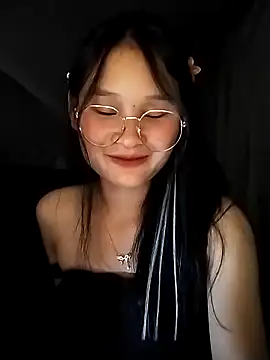 Snapshot of saronla_03 chatting on September 23, 2025, 4:03 pm saronla 03 online show from September 23, 2025, 4:03 pm