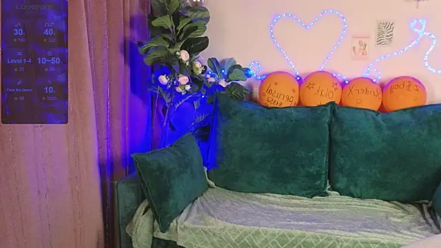 Snapshot of Jesica_mooon chatting on December 1, 2025, 1:28 am Jesica mooon online show from December 1, 2025, 1:28 am