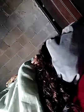 Snapshot of Alaver2587 chatting on November 3, 2025, 2:09 pm Alaver2587 online show from November 3, 2025, 2:09 pm