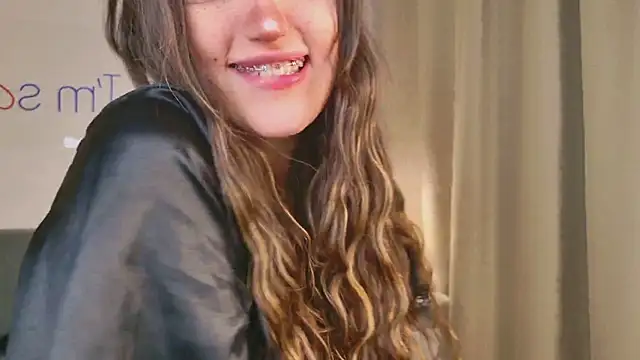 Snapshot of kamila_blush chatting on November 22, 2025, 11:58 pm kamila blush online show from November 22, 2025, 11:58 pm