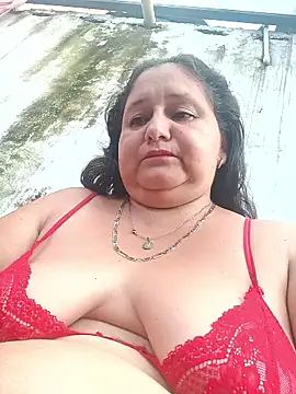 Snapshot of Dirty-Mature chatting on December 17, 2025, 12:32 pm Dirty-Mature online show from December 17, 2025, 12:32 pm