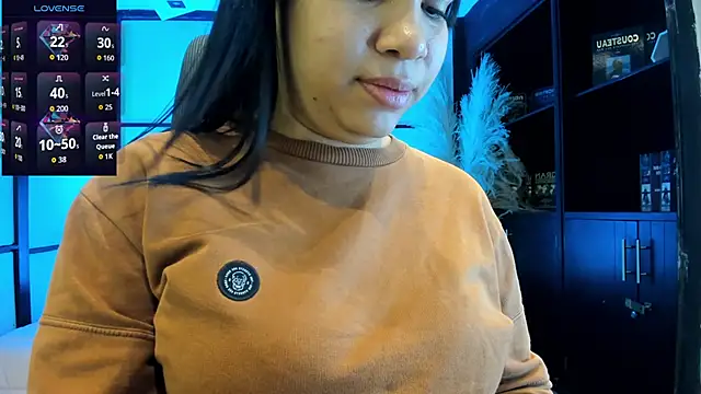 Snapshot of SamaraAnders_ chatting on April 9, 2026, 4:47 am SamaraAnders online show from April 9, 2026, 4:47 am