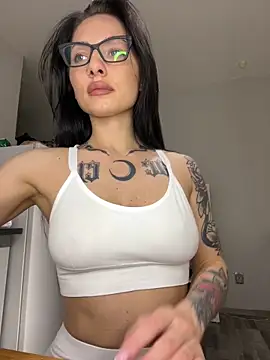 Snapshot of kaonasssiii chatting on September 15, 2025, 5:46 pm kaonasssiii online show from September 15, 2025, 5:46 pm