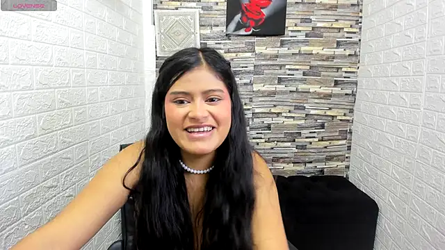 Snapshot of Phattycole chatting on December 3, 2025, 12:15 pm Phattycole online show from December 3, 2025, 12:15 pm