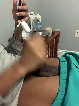 Snapshot of Insurance-03 chatting on December 19, 2025, 6:49 am Insurance-03 online show from December 19, 2025, 6:49 am