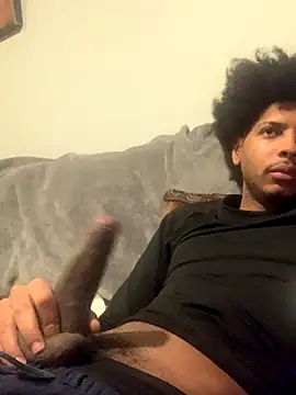 Snapshot of Insurance-03 chatting on December 3, 2025, 7:19 am Insurance-03 online show from December 3, 2025, 7:19 am