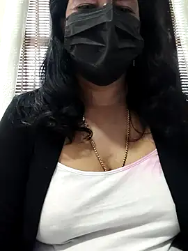 Snapshot of mallu-lover chatting on March 13, 2026, 4:17 am mallu-lover online show from March 13, 2026, 4:17 am