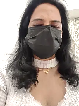 Snapshot of mallu-lover chatting on March 7, 2026, 3:35 am mallu-lover online show from March 7, 2026, 3:35 am