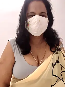 mallu-lover online show from December 21, 2025, 3:14 pm