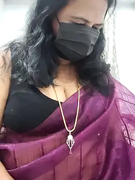 Snapshot of mallu-lover chatting on March 15, 2026, 1:07 pm mallu-lover online show from March 15, 2026, 1:07 pm