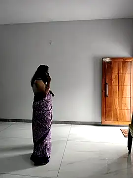 Snapshot of mallu-lover chatting on March 11, 2026, 3:44 am mallu-lover online show from March 11, 2026, 3:44 am