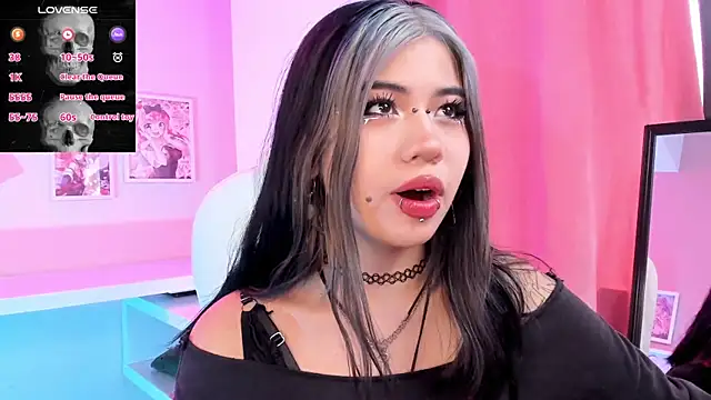 pinkk deemon online show from October 1, 2025, 2:10 pm