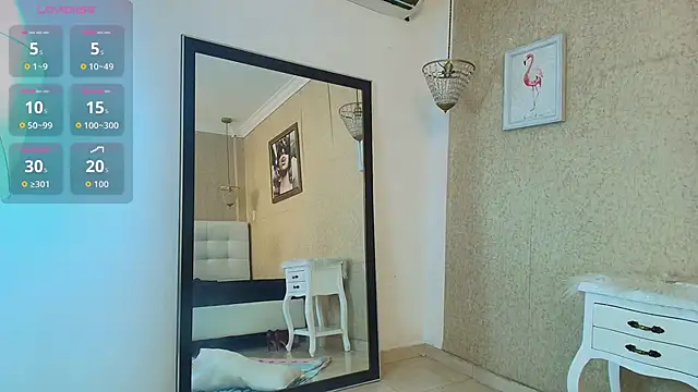 Snapshot of Miladiosa chatting on November 5, 2025, 12:08 pm Miladiosa online show from November 5, 2025, 12:08 pm