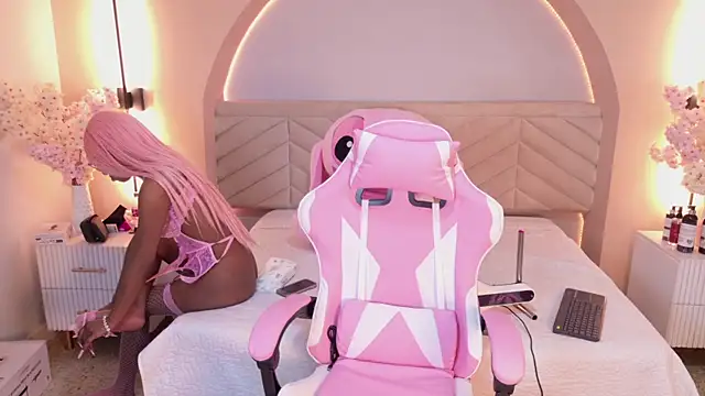 amy miller1 online show from March 2, 2026, 8:16 pm