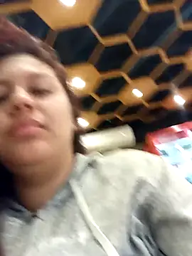 CloeStron online show from October 30, 2025, 10:24 am