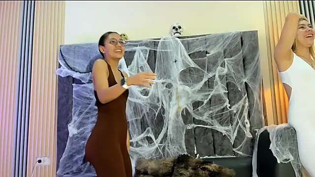 Snapshot of rubby_lux chatting on October 11, 2025, 12:39 pm rubby lux online show from October 11, 2025, 12:39 pm