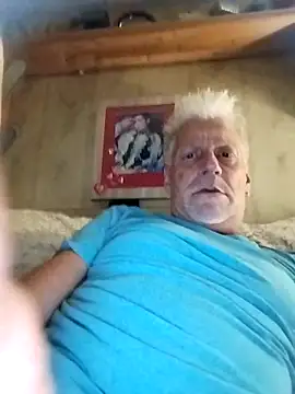 fischnet online show from October 21, 2025, 1:05 am