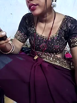 Snapshot of desimalai28 chatting on February 6, 2026, 6:59 pm desimalai28 online show from February 6, 2026, 6:59 pm