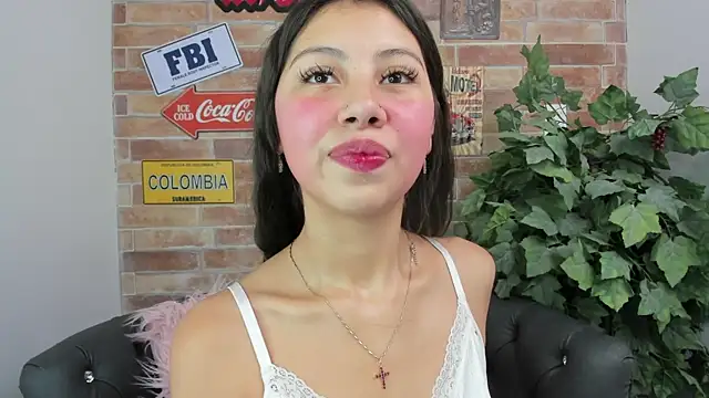 Snapshot of misss_luxury chatting on December 20, 2025, 11:02 am misss luxury online show from December 20, 2025, 11:02 am