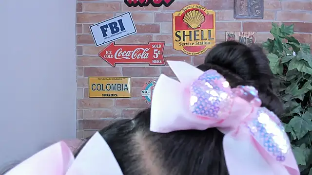 misss luxury online show from September 25, 2025, 11:16 am