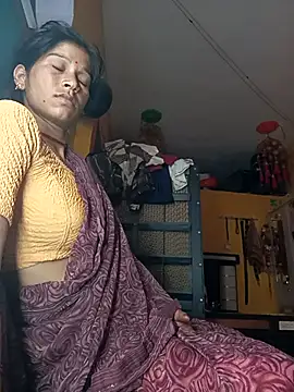 Sonam pandeyji online show from November 3, 2025, 11:08 pm