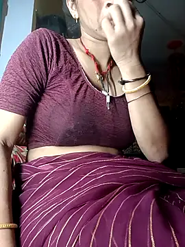 Snapshot of Sonam_pandeyji chatting on March 28, 2026, 1:17 am Sonam pandeyji online show from March 28, 2026, 1:17 am