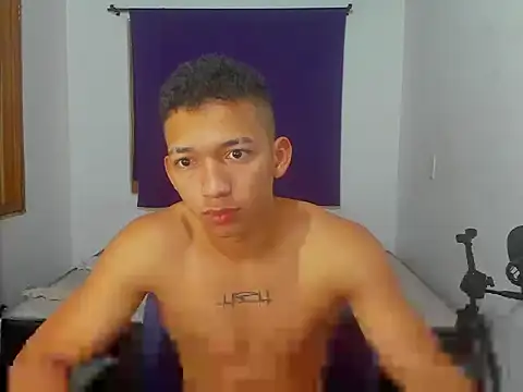 Snapshot of JuanchiT66 chatting on October 17, 2025, 5:59 pm JuanchiT66 online show from October 17, 2025, 5:59 pm