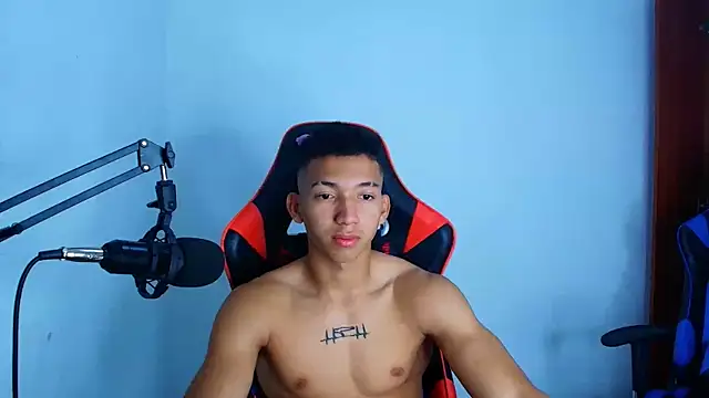 Snapshot of JuanchiT66 chatting on September 9, 2025, 6:12 am JuanchiT66 online show from September 9, 2025, 6:12 am