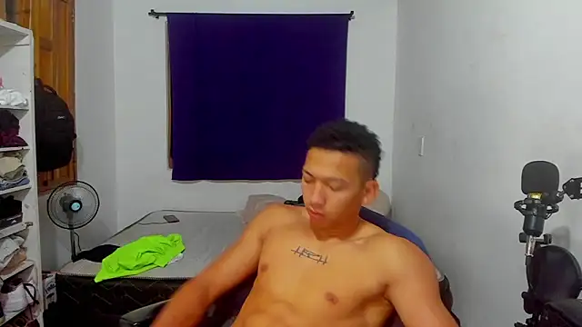 Snapshot of JuanchiT66 chatting on October 21, 2025, 9:09 am JuanchiT66 online show from October 21, 2025, 9:09 am