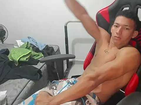 Snapshot of JuanchiT66 chatting on December 2, 2025, 3:36 pm JuanchiT66 online show from December 2, 2025, 3:36 pm